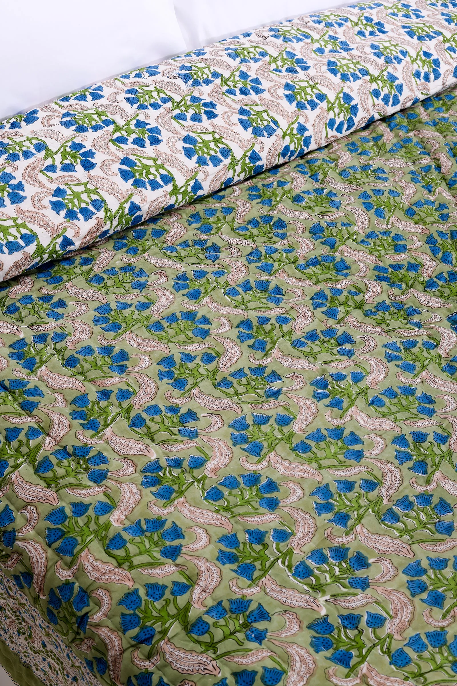 Akshara Butter Cup Bloom Hand Block Printed Green Cotton Muslin Quilt