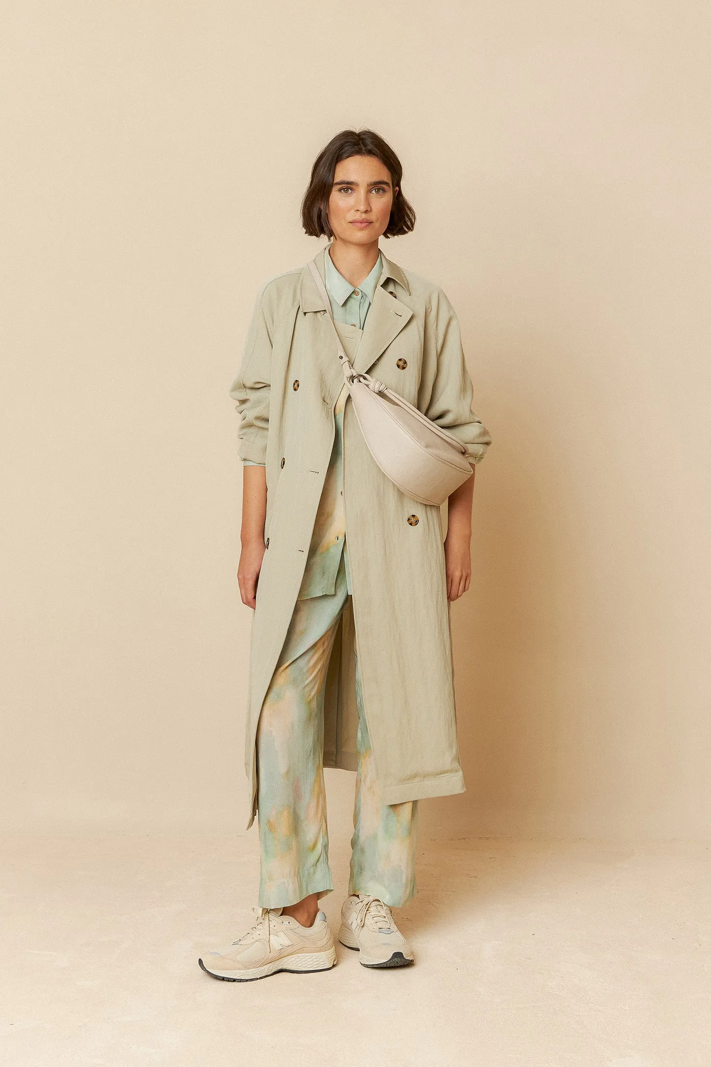 FLUID SATIN TRENCH COAT
