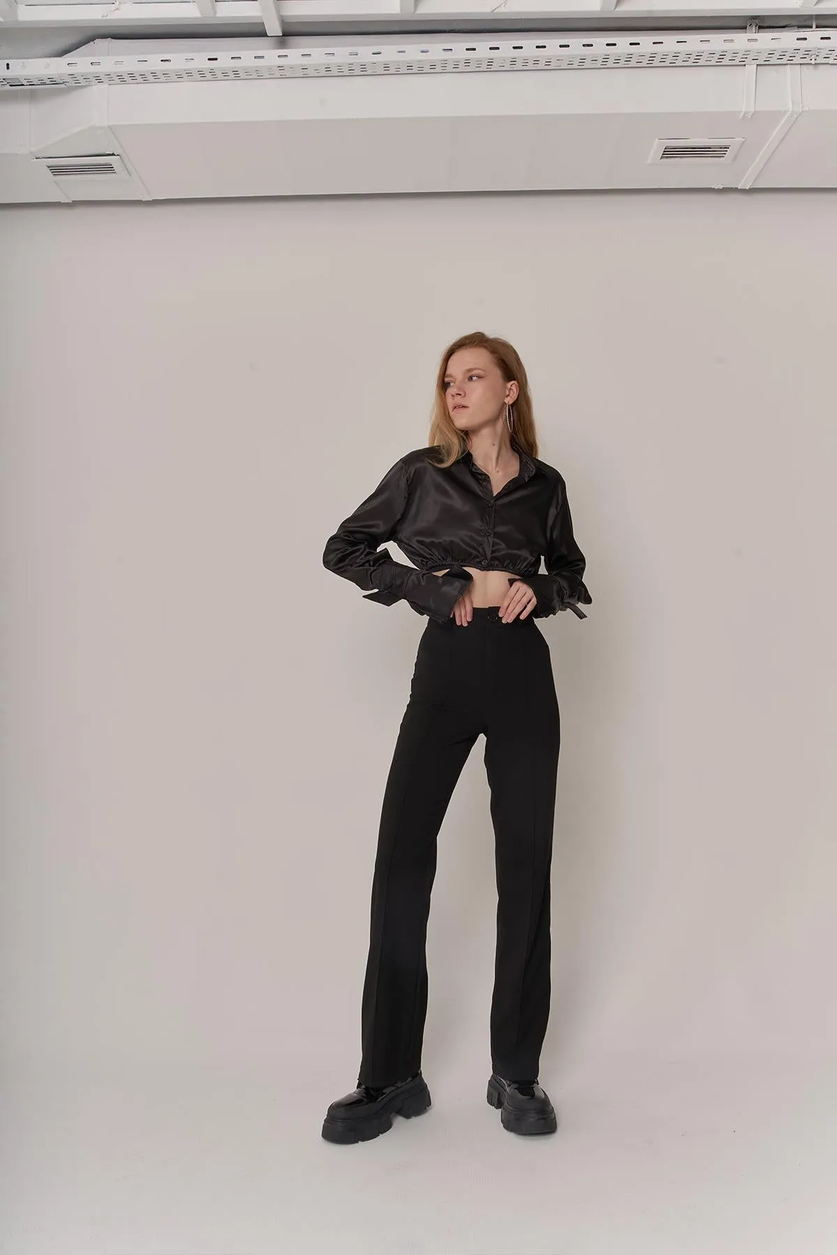 HLLY Women Good Pants Black - Romny