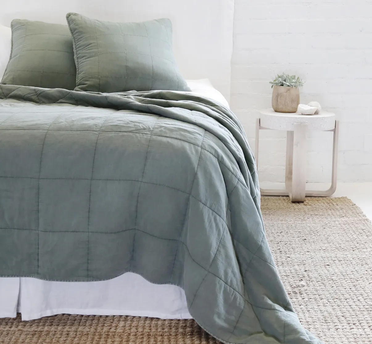 King Antwerp Coverlet, three colors