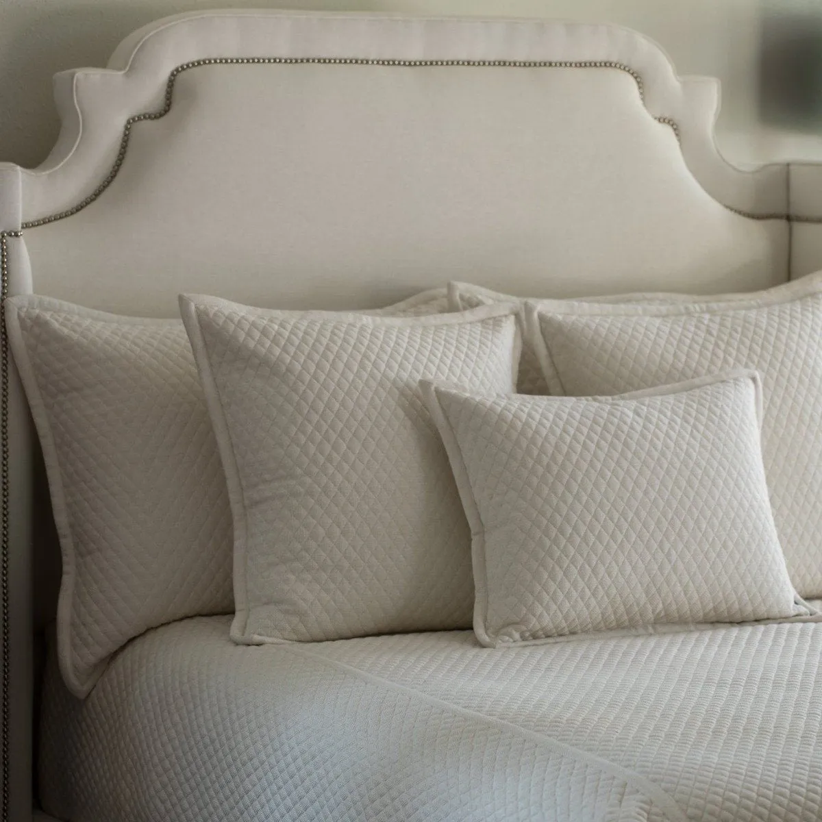 Lili Alessandra Laurie Quilted Coverlet