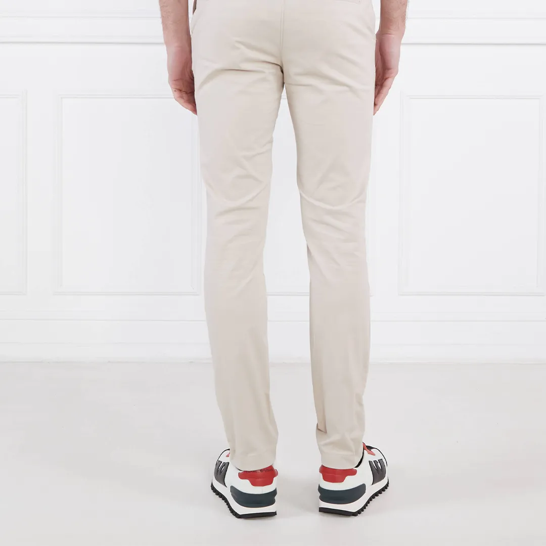 Modern Twill Slim Chino