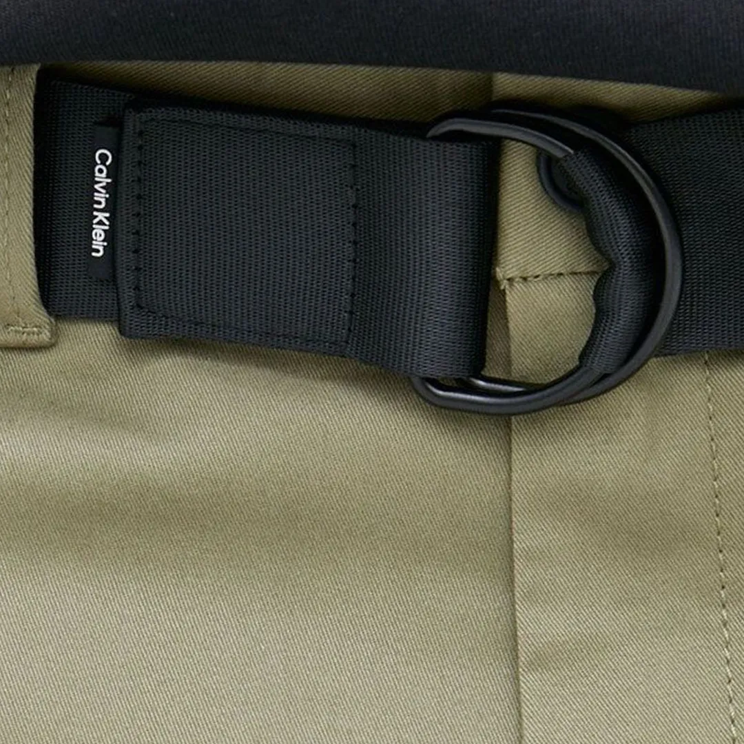 Modern Twill Slim Chino
