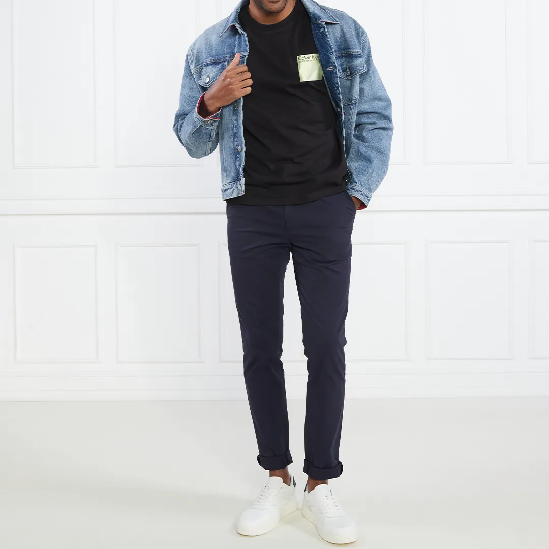 Modern Twill Slim Chino