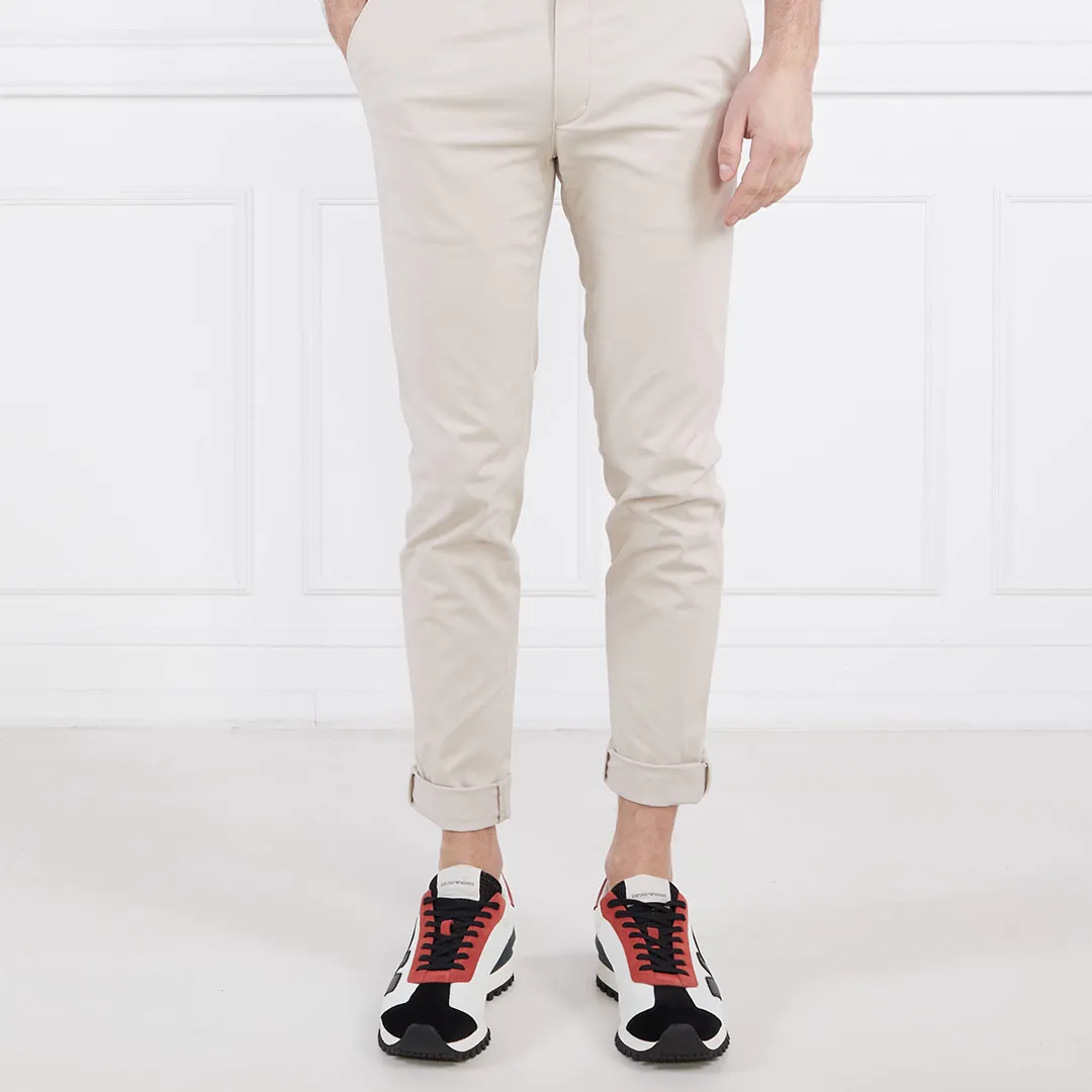Modern Twill Slim Chino