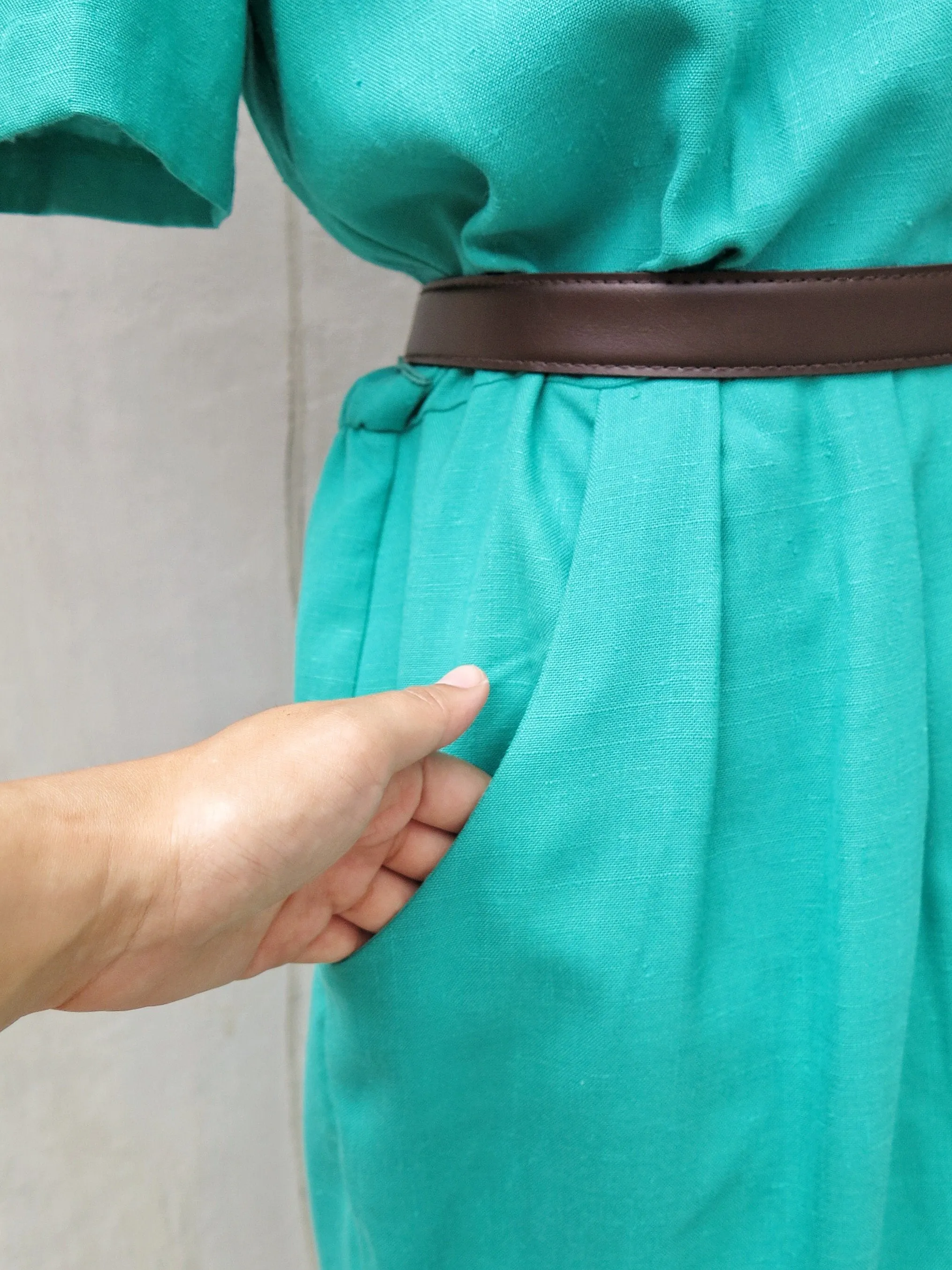 Oz World | Vintage 1980s emerald green pencil wriggle skirt Dress