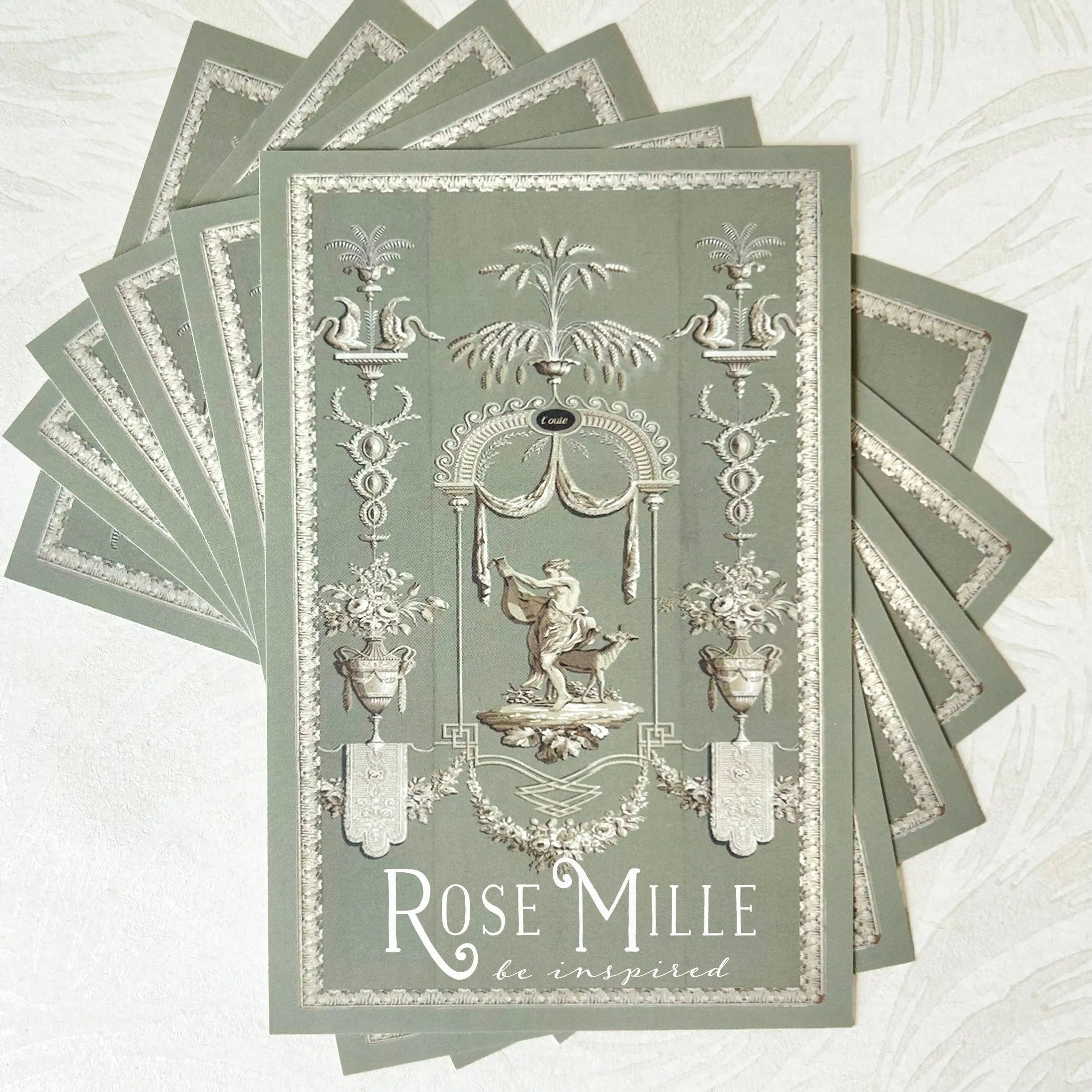 Panel L'Ouie - Layering PostCards