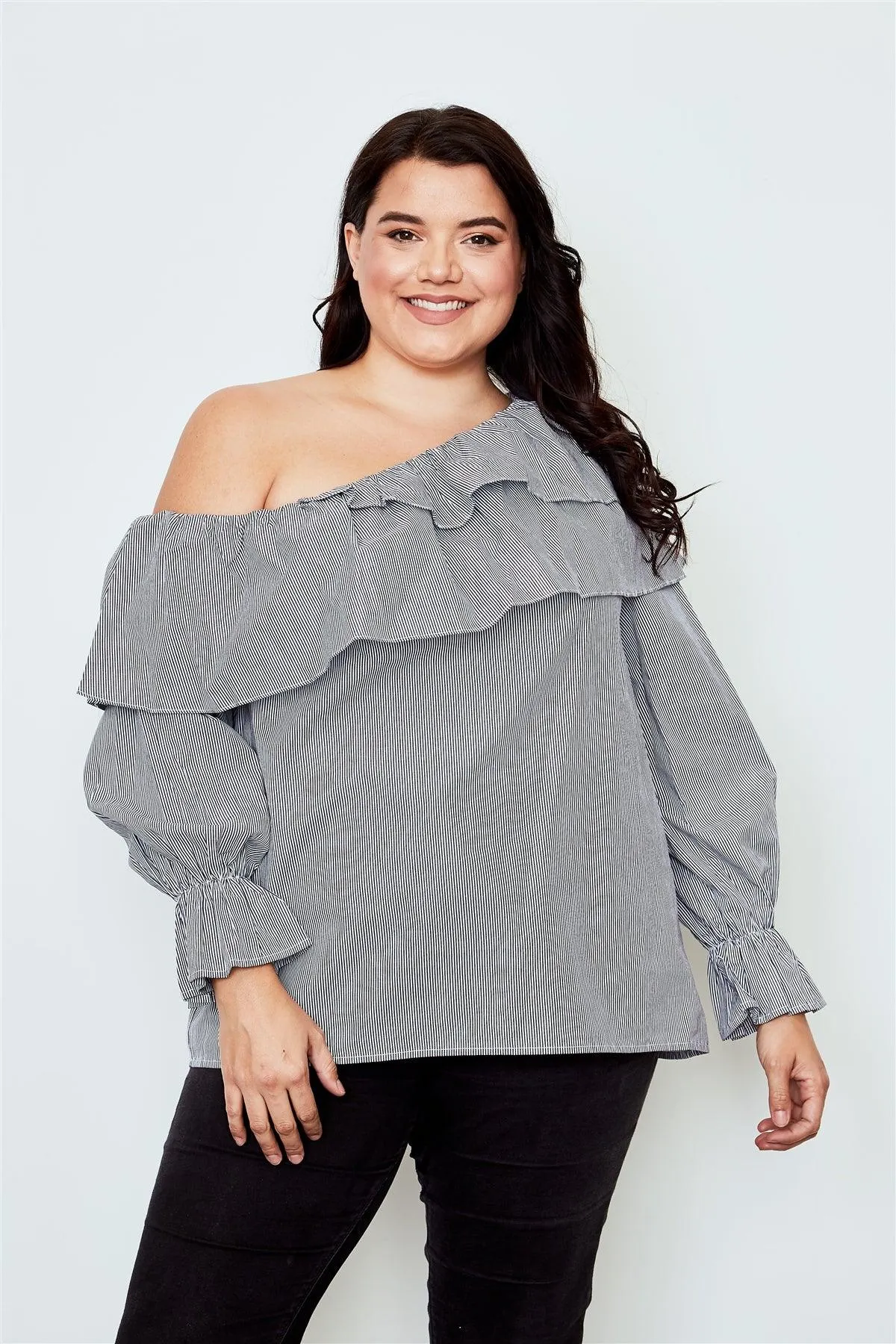 Plus Size Black One Shoulder Ruffle Layer Top /2-2-2