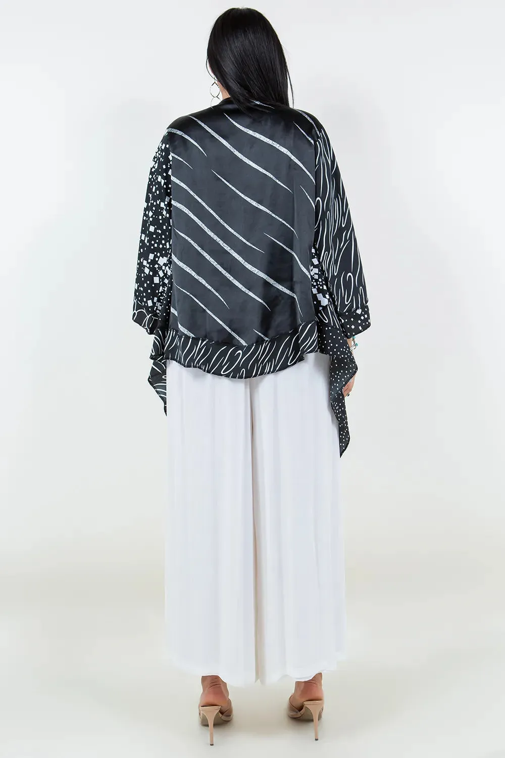 Sterling Style Short Butterfly Jacket - 5929SBJ BLACK/WHITE