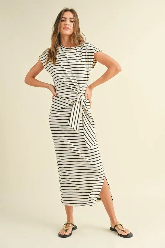 Waitlist 4/20 ♥ Avril Short Sleeve Knot Stripe Print Midi Dress White